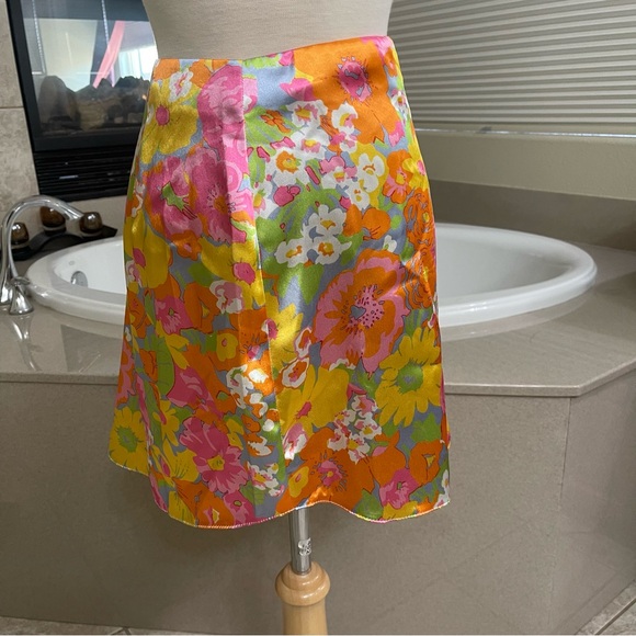 Asos Design Petite Orange Floral Satin Mini‎ Skirt set se 8 EUC - Picture 6 of 9